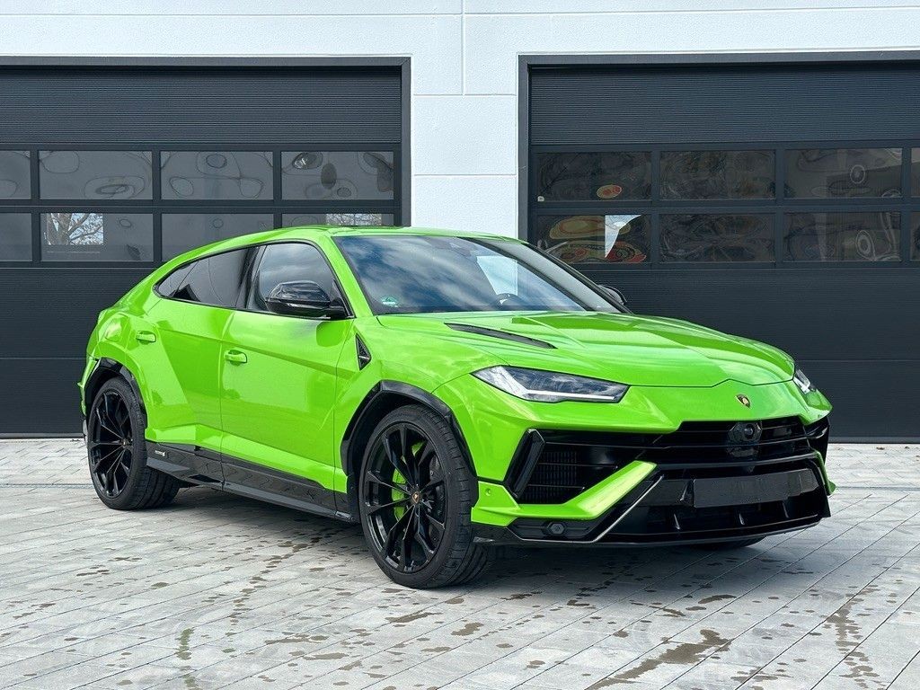 d759c8dc-f095-4d20-902e-4ddc5dc92ea1.jpg Lamborghini Urus Performante - Image 1